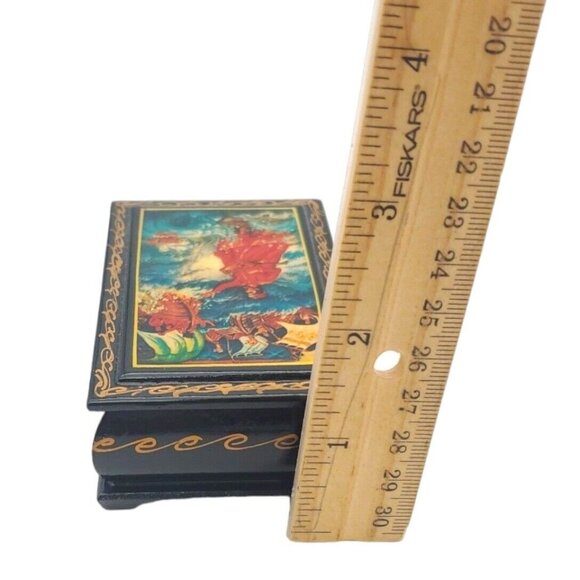 Boyarinoff Russian Trinket Tea Box Posiden Scene Lacquered Wood EUC 3.5" X 2.5"‎ - Picture 11 of 12